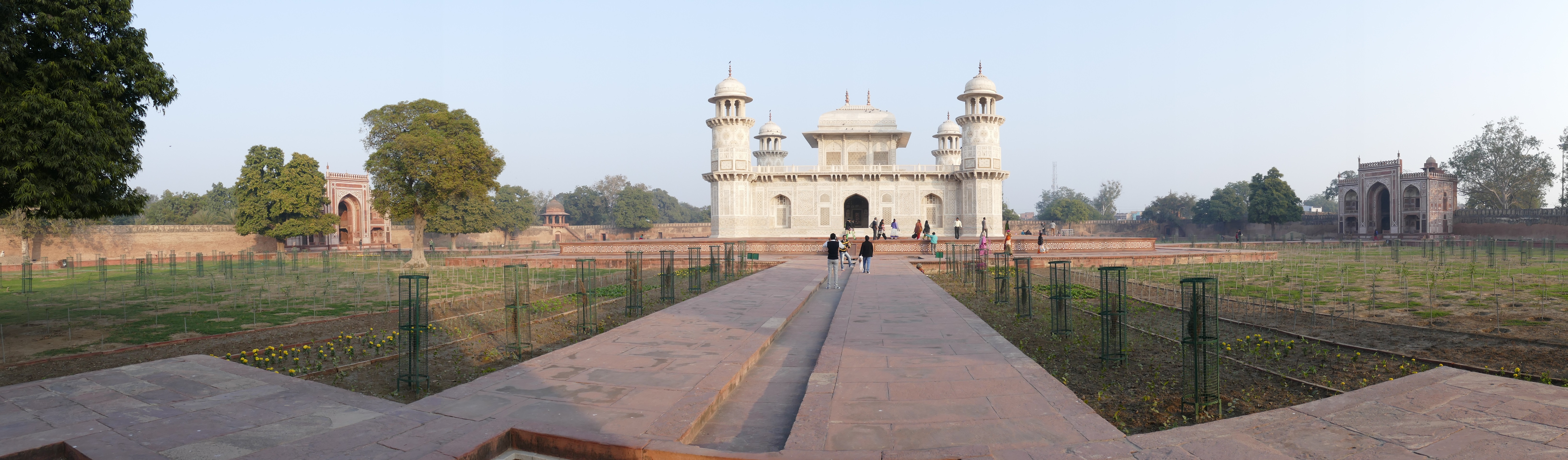 AGRA P1110780