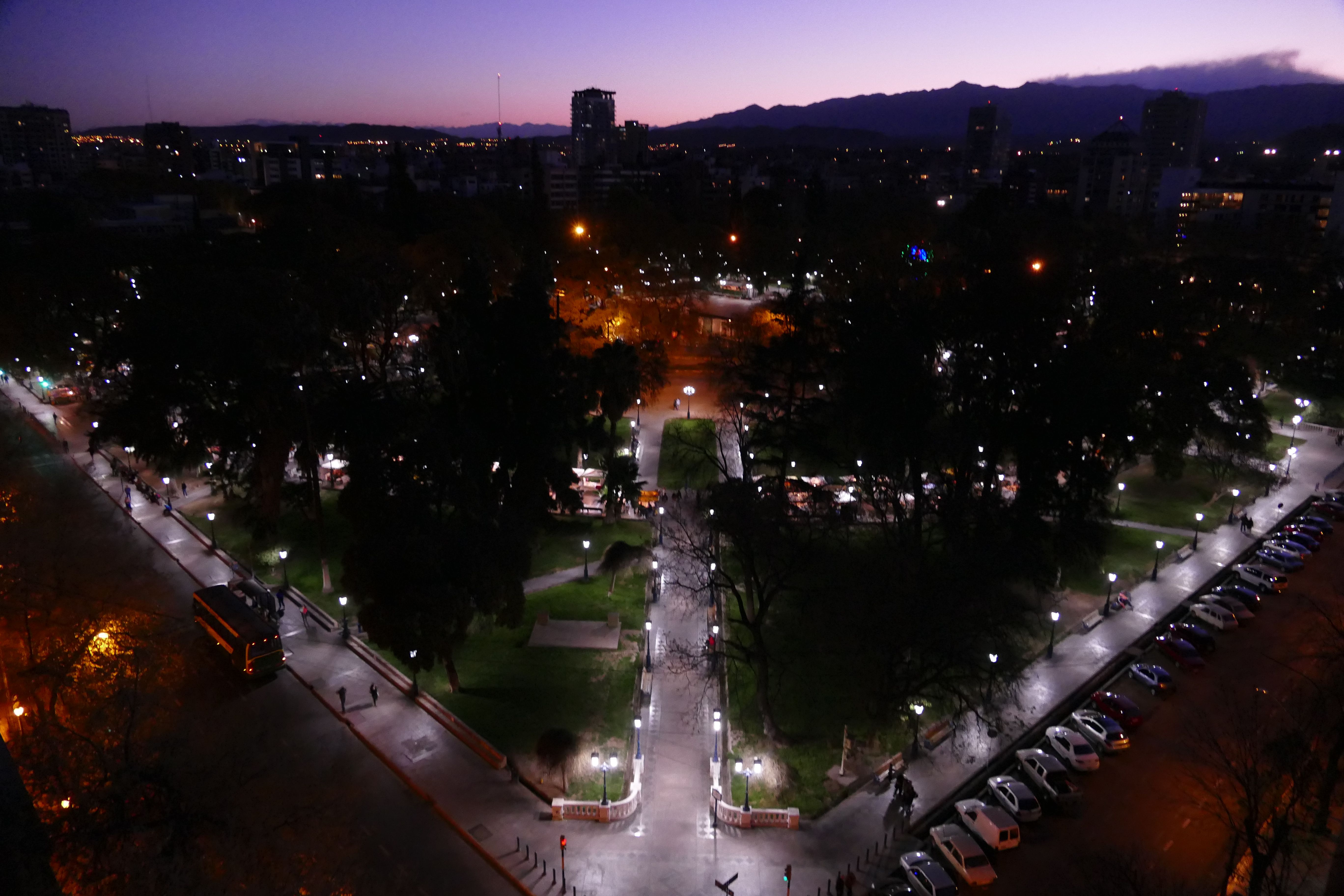 p1260948-mendoza_komp