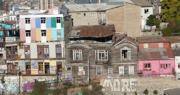 p1270216-2-valpa_comp