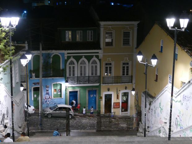 p1280403-salvador_comp