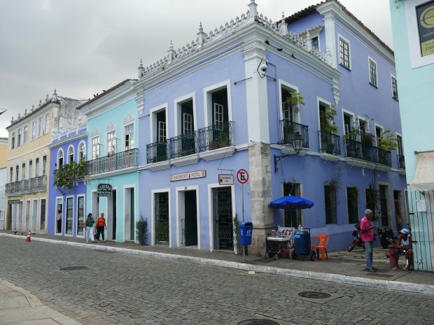 p1280417-salvador_comp