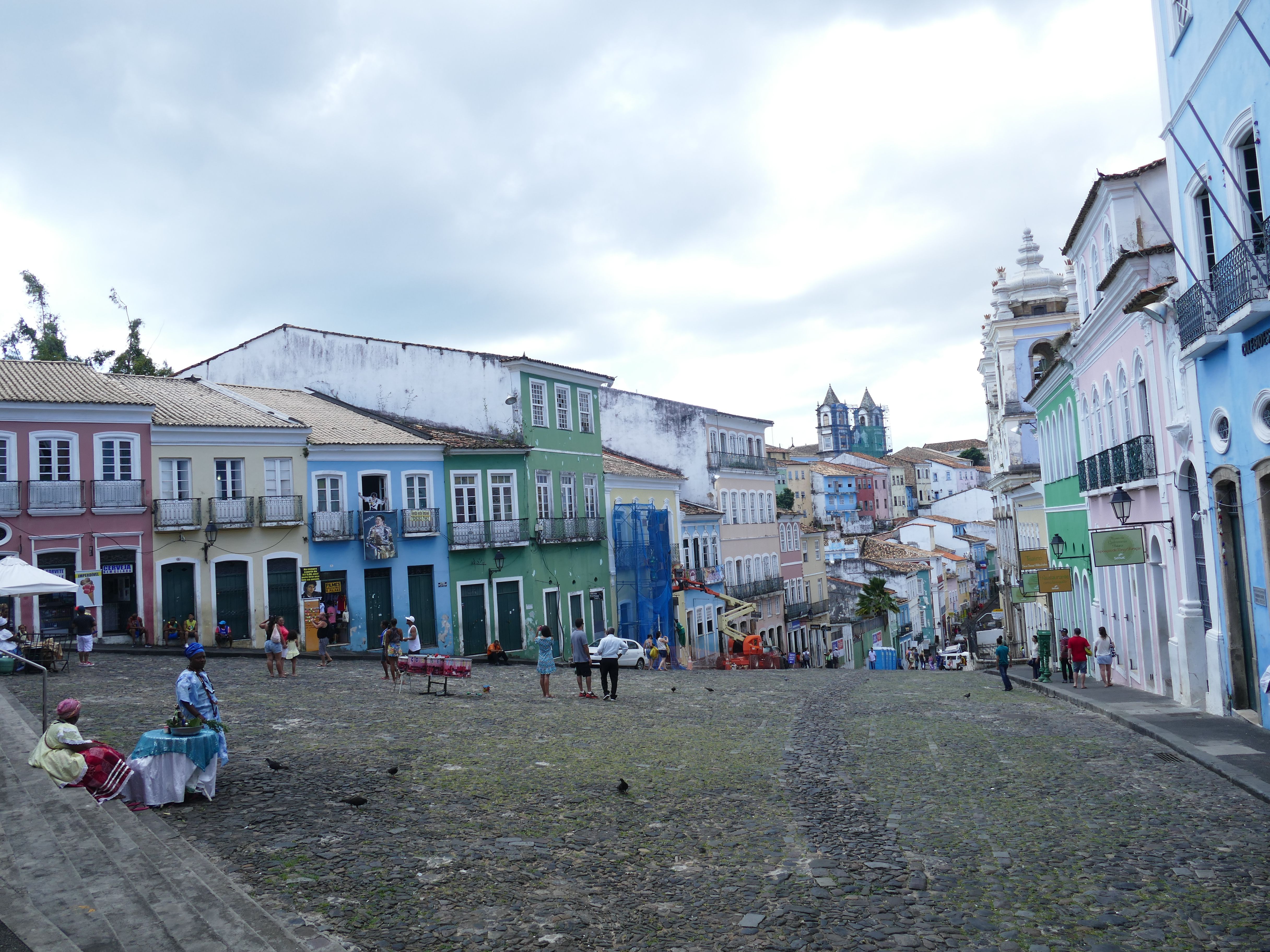 p1280471-salvador_comp