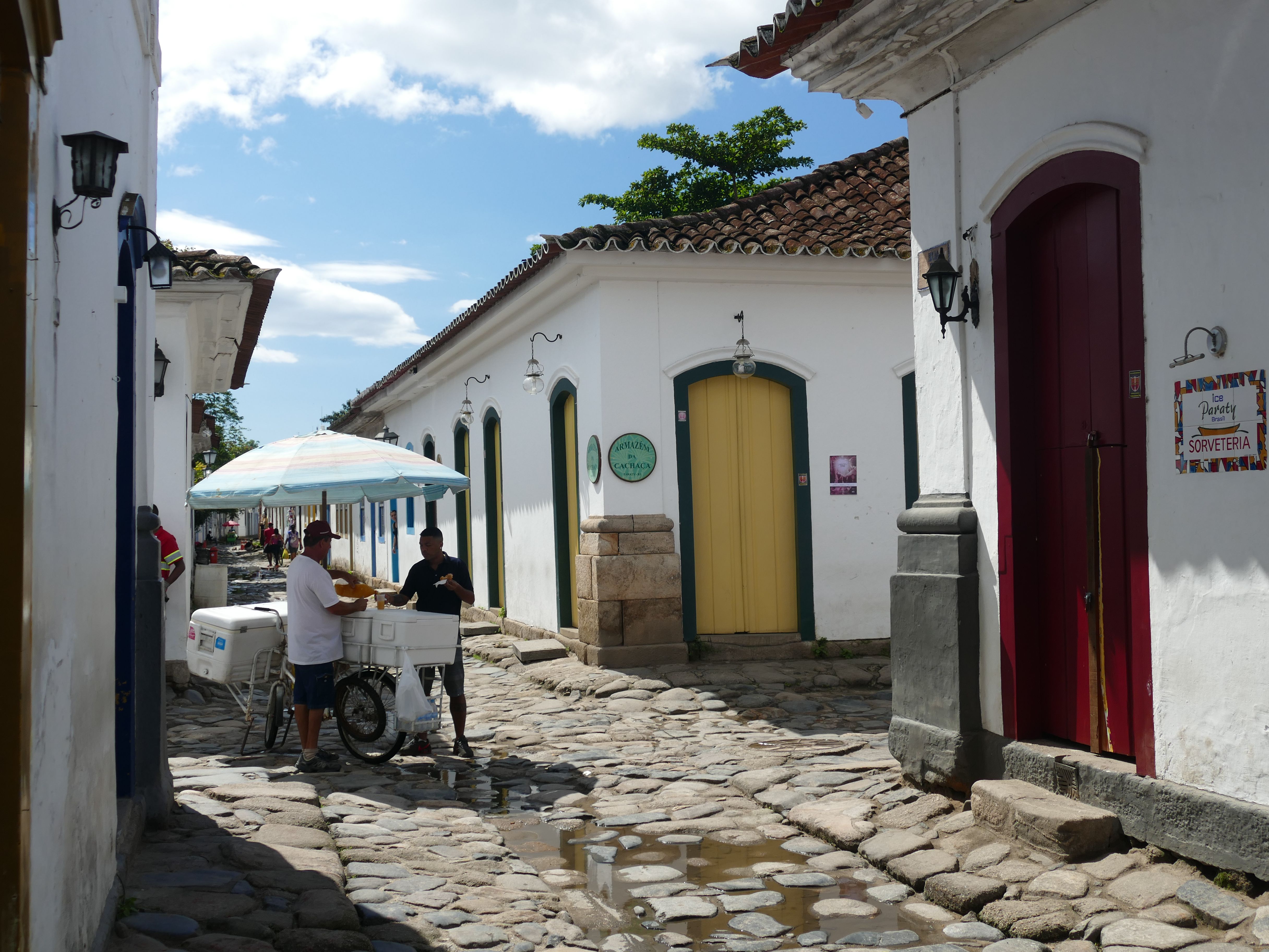 p1280798-parati_comp