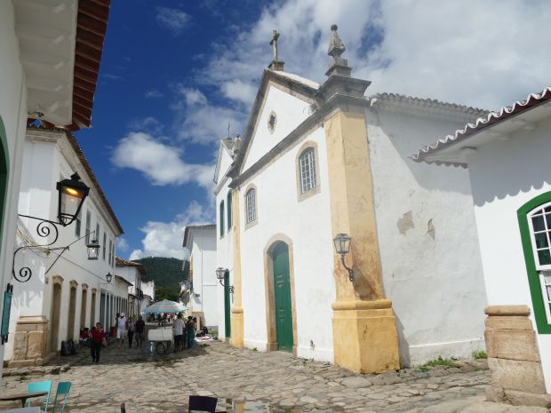 p1280819-parati_comp