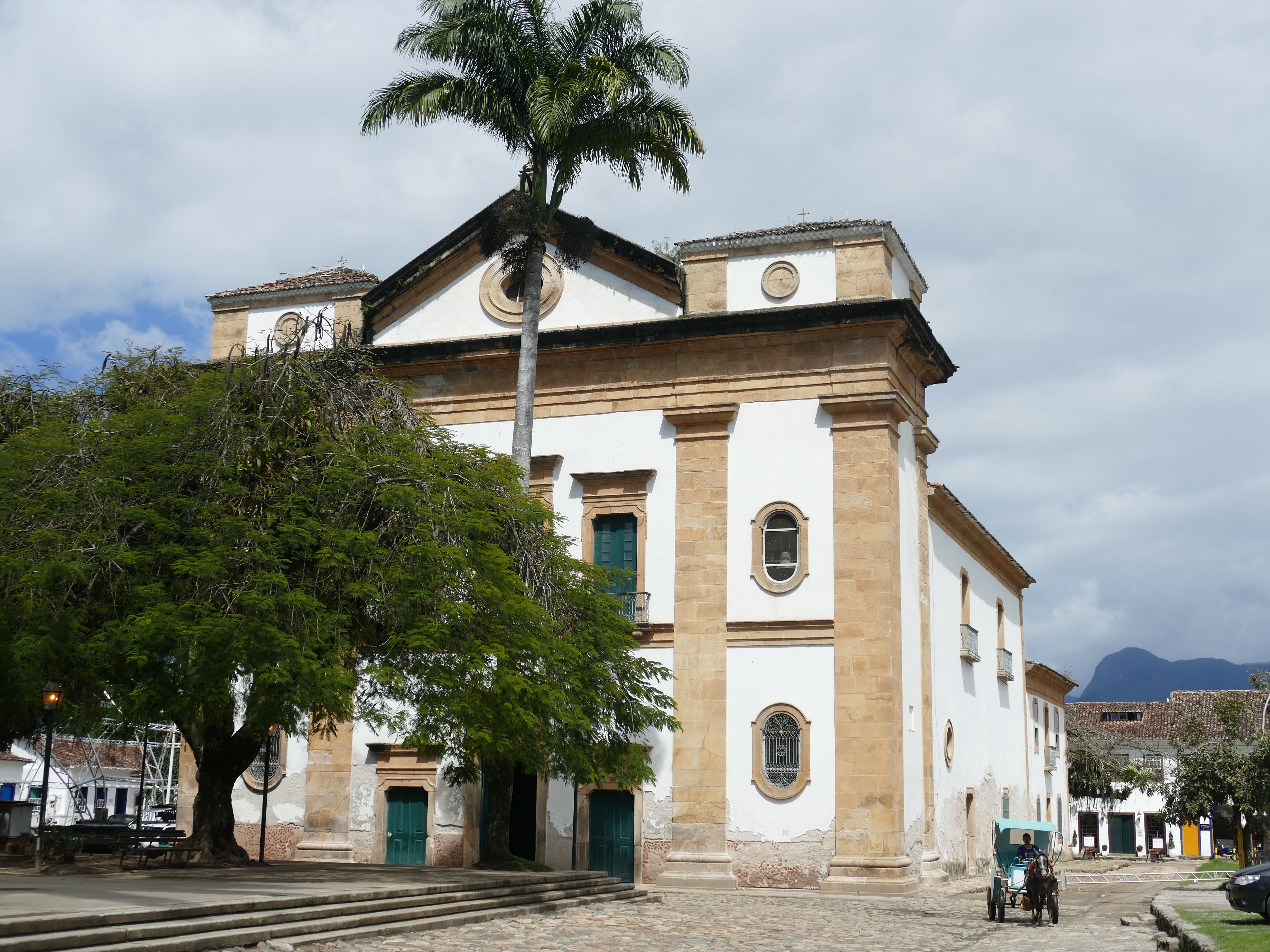 p1280835-parati_comp