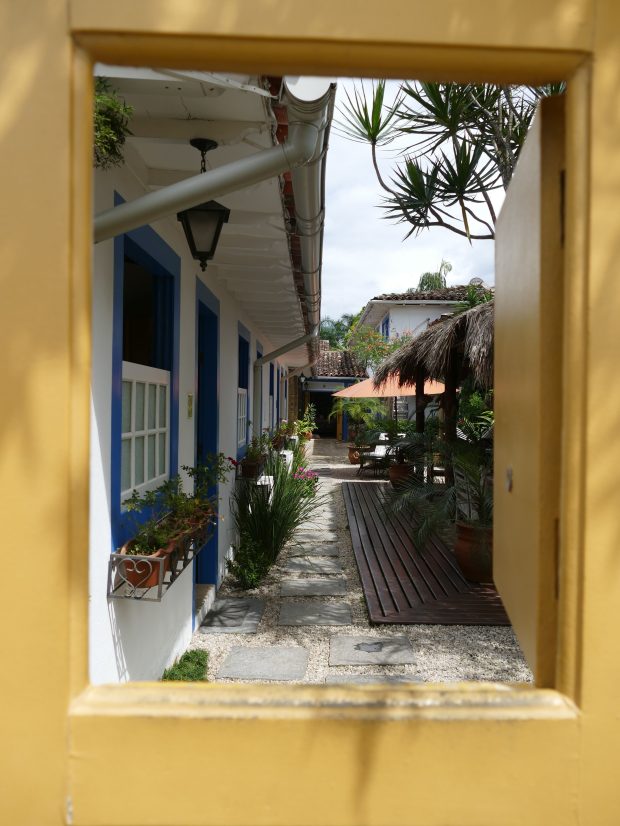 p1280869-parati_comp